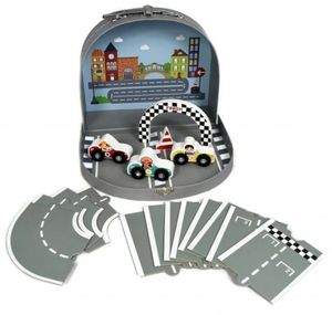 Grand Prix preteky v kufríku, Adam Toys