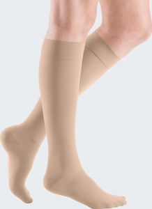 mediven elegance CCL2 AD Kompressionsstrümpfe normal (39-44 cm) mit Trikotabschlussrand Größe: V, Farbe: beige