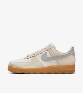 Nike Air Force 1 '07 LV8 "Phantom Gum Yellow", Größe: 48,5