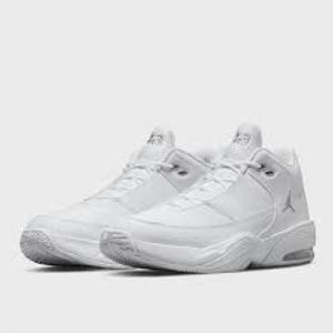 Nike Jordan Max Aura 3 White/Metallic Silver-Whit 44.0