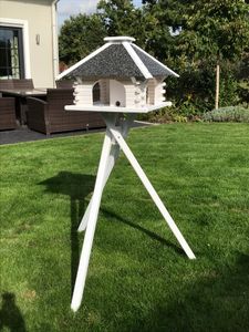 Vogelhaus aus Holz, weiss mit Solar und Ständer - V 20 Stein weiss Ständer Solar