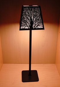 formano Moderne LED Stehlampe Baum - Touch-Funktion USB-Ladefunktion Tischlampe