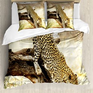 ABAKUHAUS Exotisch Bettbezugs Set Für Doppelbetten, Wilde Katze des Leoparden auf Baum, Milbensicher Allergiker geeignet mit Kissenbezügen, Gelb