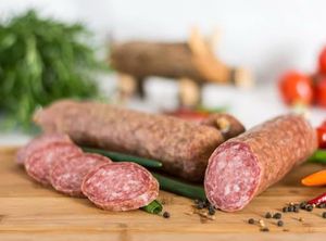 Original Eichsfelder dünne Stracke 300g Fleischerei Weber I Regionale Wurstspezialität I Schlachtwarm verarbeitet I Eigene Herstellung I Naturgewürze