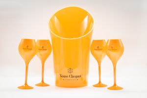 Súprava Veuve Cliquot - 1x vedro + 4x poháre Veuve Cliquot