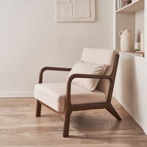 sweeek - Skandinavischer Sessel aus beigem Stoff und nussbaumfarbenem Hevea-Holz  - Beige