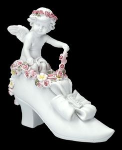 Engel Figur - Putte mit Rosen auf Schuh - Hochzeitsdeko