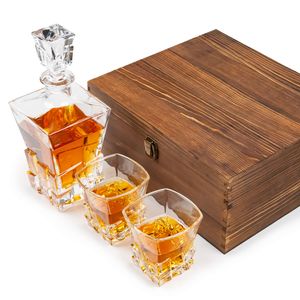 Sada sklenic na whisky (x2 270 ml) s karafou (950 ml) pro skotskou whisky, koktejly, rum, bourbon, koňak, vodku