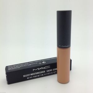 MAC Auswahl Moisturecover - NW30