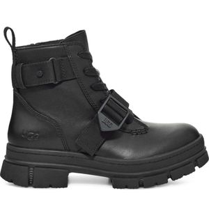 UGG Dámske členkové topánky 1130518 BLK Farba: Black Veľkosť: 41