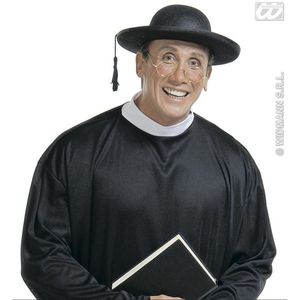 Kňazský klobúk so strapcami