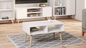 Niedriger Couchtisch für Wohnzimmer, Zeitschriftentisch mit 2 Regalen und Füßen, Scandi-Stil, 55x90h55 cm, Weiße Farbe