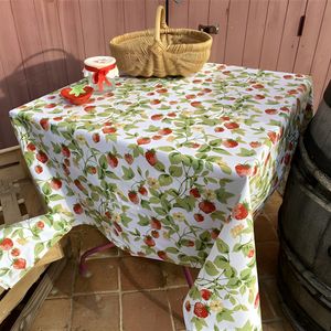 Tischdecke Mitteldecke 160 x 160 cm Baumwolle weiß rot Sommer Garten Erdbeeren