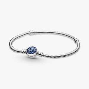 Pandora 599288C01 Náramek Moments Sparkling Blue Zapínání 23 cm