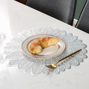 6 Stück Sonnenblumen-Platzsets, hitzebeständig, gepresstes Vinyl, Tischsets, rutschfest, runde Tischsets für Heimdekoration, Hochzeitsakzent, Silber, 39CM, 6