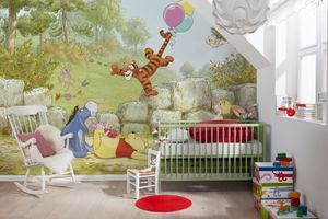Komar Fototapete "Winnie Pooh Ballooning", bunt, Dekoration, Hundertmorgenwald, Pooh der Bär, Tigger, 368 x 254 cm