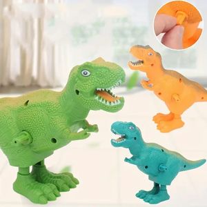 GKA 3 Stück große Aufziehfigur Dinosaurier läuft Figur zum Aufziehen 16,5 cm Dino Spielzeug für Kinder Spielfigur Geschenk