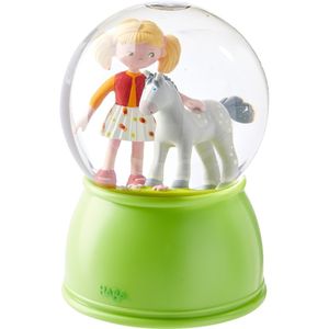 HABA 303518 - LED-Schlummerlicht-Schneekugel Pferdeglück, leuchtende Schneekugel für Mädchen, Schlummerlicht mit Glitzer und Farbwechsel, Geschenk für Pferde-Freunde