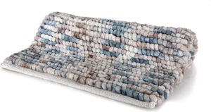 Spirella Badteppich Badematte Duschvorleger Mikrofaser Hochflor | flauschig | rutschhemmend | geeignet für Fußbodenheizung | 55x65 cm | Berry