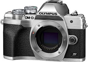 Olympus OM-D E-M10 Mark IV Body silber