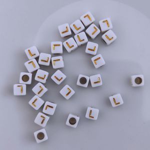 Buchstaben Perlen, 30 Stück, 6x6 mm, weiß mit gold, eckig, Buchstabe L