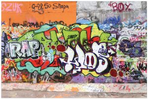 Wallario Premium Vliestapete Fototapete RAP-Graffiti- Wand mit verschiedenen Tags in der Größe 400 x 267 cm, extra dick, wird in 5 Teilen geliefert