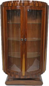 Casa Padrino Art Deco Vitrine Braun 100 x 45 x H. 165 cm - Halbrunder Mahagoni Vitrinenschrank mit 2 Glastüren - Art Deco Wohnzimmer Möbel