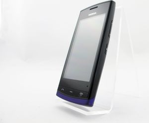 Nokia 500, 8,13 cm (3.2"), 640 x 360 Pixel, TFT, 1 GHz, 256 MB, 2 GB