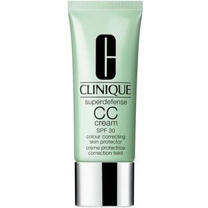 Clinique Superdefense CC SPF 30 Colour Correcting Skin Protection Light Medium CC Creme mit Hydratationswirkung 40 ml