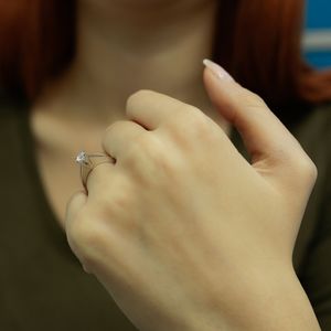 0,46 Carat Solitär Diamantring 14 Karat Weißgold - 59 (18,80 mm)