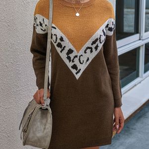 Lässiges Pullover-Kleid in Übergröße für Damen, Plus-Colorblock-Geometriedruck, langärmeliges Pullover-Kleid mit Rundhalsausschnitt