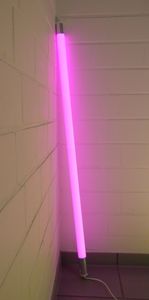 LED Leuchtstab VISION matt 24 Watt pink 153cm IP20 mit weißem Kabel #5999