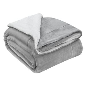 Juskys Fleecedecke 220x240 cm mit Sherpa - flauschig, warm, waschbar - Decke für Bett und Couch - Tagesdecke, Kuscheldecke Hellgrau