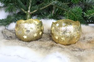 2 Windlichter Teelichter aus Metall in Goldfarbener Optik mit leuchtenden Sternen