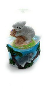 Onwomania Koala Bär süß Höhe 6,5cm Schneekugel Glitzerkugel Kugel schütteln mehrfarbig