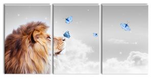 Löwe mit blauen Schmetterlingen B&W Detail, XXL Leinwandbild in Übergröße 240x120cm Gesamtmaß 3 teilig / Wandbild / Kunstdruck