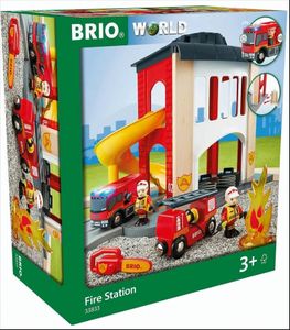 Große Feuerwehr-Station mit Einsatzfahrzeug BRIO 63383300