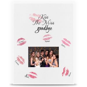 GRAVURZEILE Leinwand JGA - Kiss the Miss Goodbye - Geschenk zum Junggesellenabschied - 30x40 cm inkl. Fotofeld 10x15 cm - Team Bride - Erinnerung & Andenken an unvergesslichen JGA