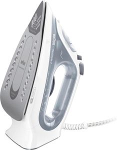 Naparovacia žehlička Braun SI 3054 Keramická žehliaca plocha 2400 W sivá