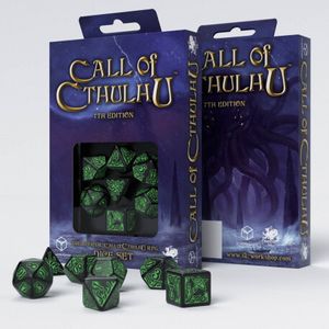 Q-Workshop Call of Cthulhu – 7th Edition Black and Green Dice Set (7)