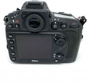Nikon D800 36,3 Megapixel DSLR-Kamera, Full HD Video, 35,9 x 24,0 mm CMOS-Sensor, 8,13 cm (3,2 Zoll) Display, YES