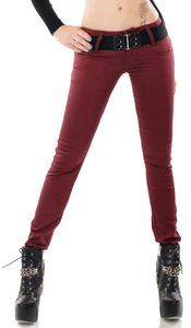 Super Slim Fit Röhren-Jeans mit breitem Kontrast-Gürtel in weinrot Größe - L