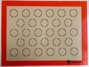 Macaron Backmatte 40x30cm, antihaft, 28 Kreise 35mm Ø