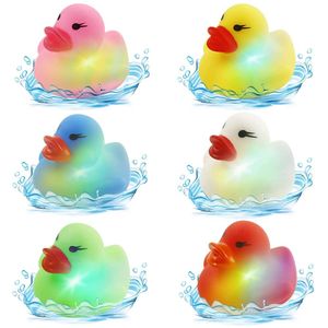 6 Stück Baby Badespielzeug Ente mit Lichtern, Badewannenspielzeug, Schwimmendes Badewanne Pool Spielzeug, Badewanne Spielzeug, zum Kinderbaden Geeignet