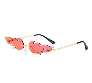 Flamme süße Sonnenbrille für Frauen trendige Vintage 90er Sonnenbrille lustige wolkenförmige Disco-Brille