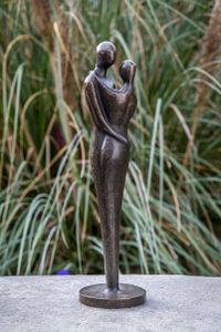 Bronze Figur Liebendes Paar