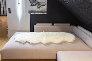 Lammfell Weiß XXXL – 200-210x55-65 cm - Echtes Schaffell, Natürliche Teppich für Wohnzimmer, Flauschiges Deko-Fell für Schlafzimmer