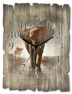 ARTland Wanduhr Ein Elefant läuft auf der Straße Wanduhr auf Holz Funkuhr Größe: 30x40 cm