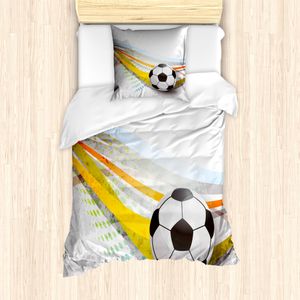 ABAKUHAUS Teen Zimmer Mantele, Fußball-Fußball-Linien, Milbensicher Allergiker geeignet mit Kissenbezügen, 135 cm x 200 cm - 80 x 80 cm, Mehrfarbig