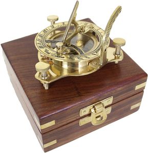 Funktionsfähiger nautischer Kompass aus Messing mit Sonnenuhr in edler Geschenk Holzbox
